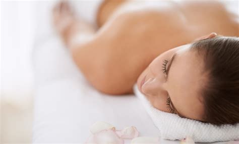 1 Hr Full Body Massage Of Choice Glamour Beauty Salon And Spa Groupon