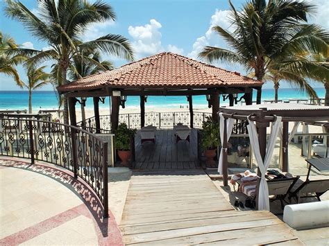 Enjoy A Couples Massage With An Ocean View At Hyatt Zilara Cancun Myvacationlady Honeymoon