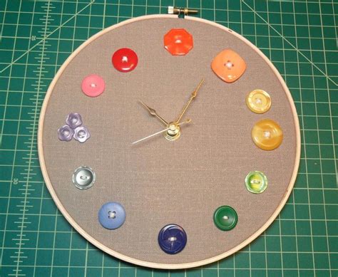 Embroidery Hoop Clock · How To Make A Recycled Clock