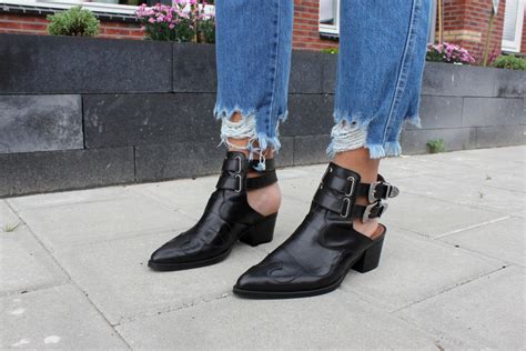 How To Wear Ankle Boots Lookbook Video From Hats To Heelsfrom Hats