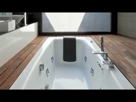 Like a swimming pool, this specialized tub needs extra care in order to work well. OH YUK - How To Clean Your Jetted Tub - YouTube