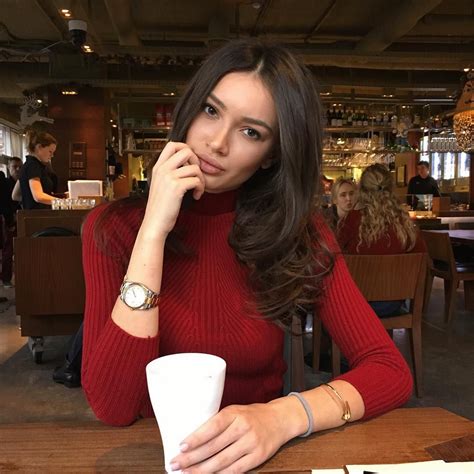 K Likes Comments Kristina Ozimkova Ozimkova On Instagram Elegant Feminine