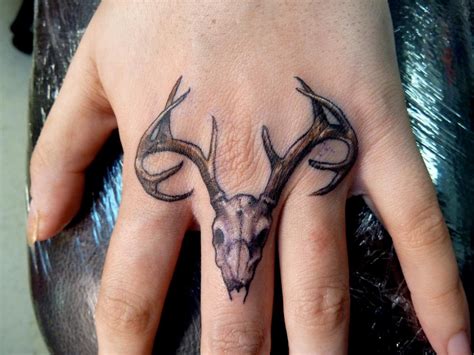 Mully Tattoo Tattoos Ethnic Native American Deer Skull On Knuckles