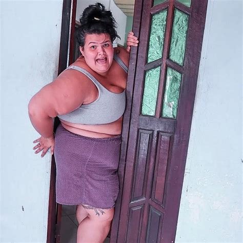 thais carla narra situações comuns vividas por vítimas de gordofobia