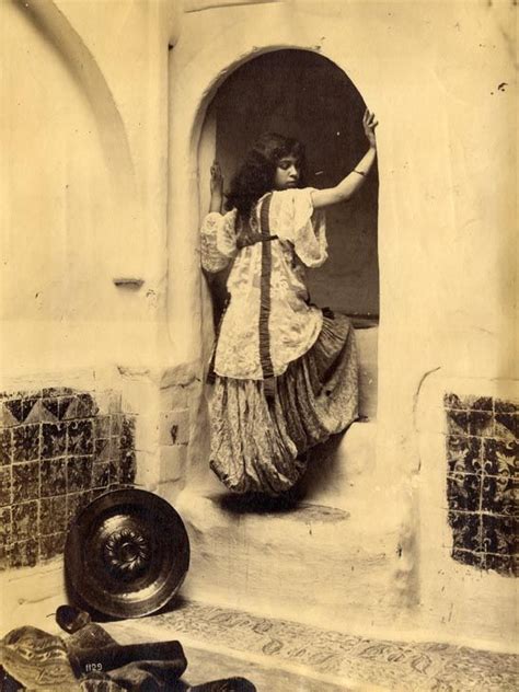 algerian courtesan 1870 vintage portraits vintage photos antique photos vintage love