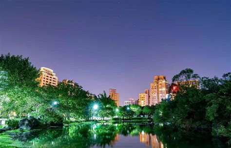 Taiwan's Most Beautiful Sights, From Temples To Hot Springs