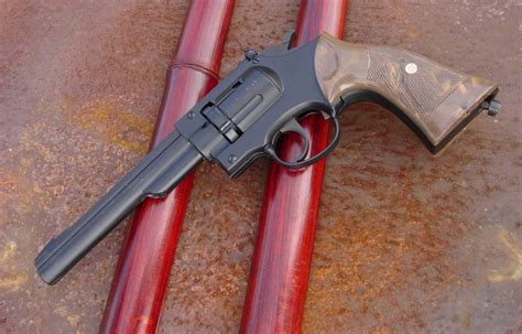 Crosman Coleman Model 38t Revolver Co2 177 Cal The Airgun