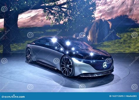Iaa Frankfurt Mercedes Benz Vision Eqs Redaktionelles Bild