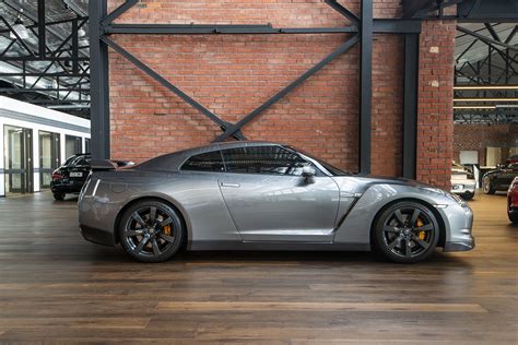 Please provide a valid price range. 2009 Nissan R35 GTR Premium Edition - Richmonds - Classic ...