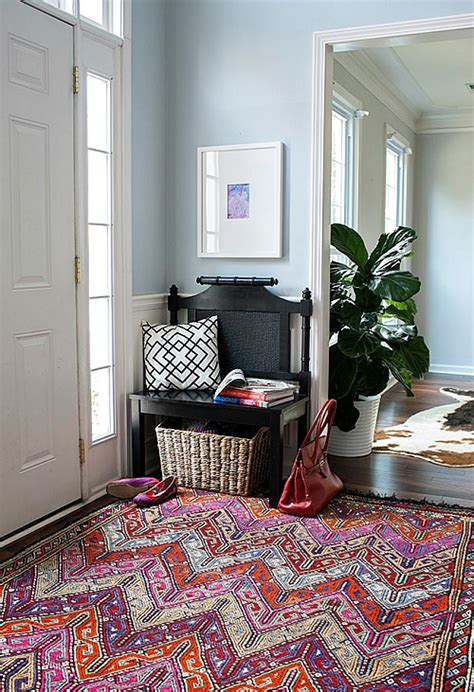 10 Tips For Creating An Entryway In An Entryway Less Home