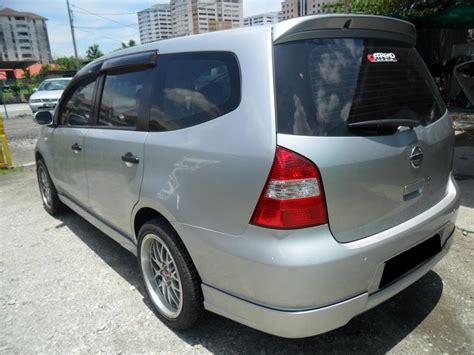 Bateri kereta berfungsi membekalkan arus elektrik untuk menghidupkan enjin. KERETA UNTUK DI JUAL: NISSAN GRAND LIVINA 1.6L (A) 2008