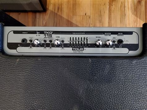 Used Peavey Tko Tour Series 1x15 Bass Amp Consignment Canadian