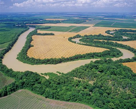 Arial View Of The Mississippi River Us Geological Survey