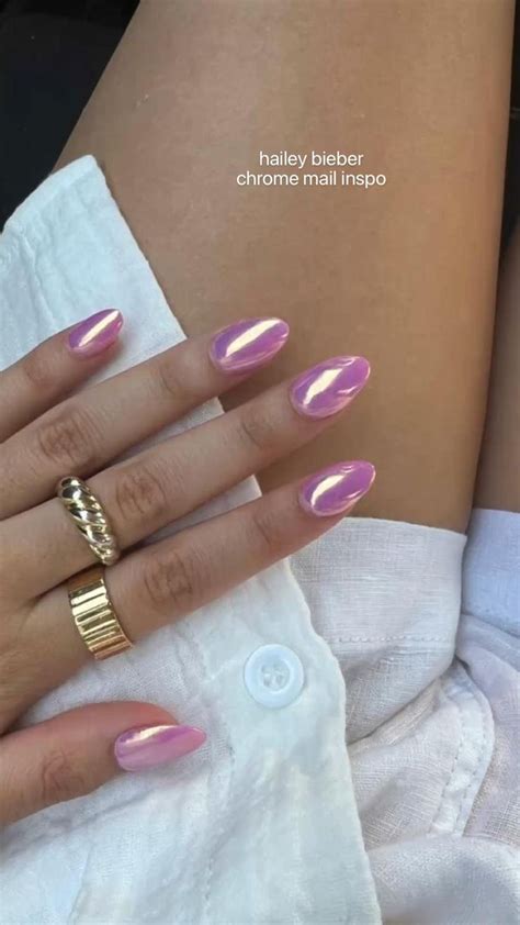 Hailey Bieber Chrome Nail Inspo Glazed Donut Nails Pink White