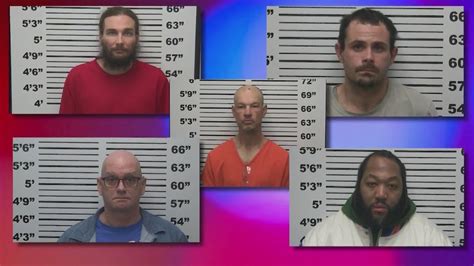 5 Inmates Escape St Francois County Jail Youtube