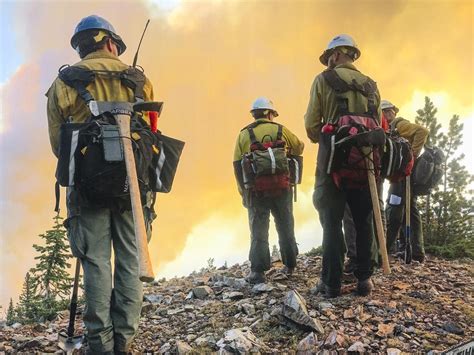 Wildland Firefighter Foundation Helps Those Fighting California