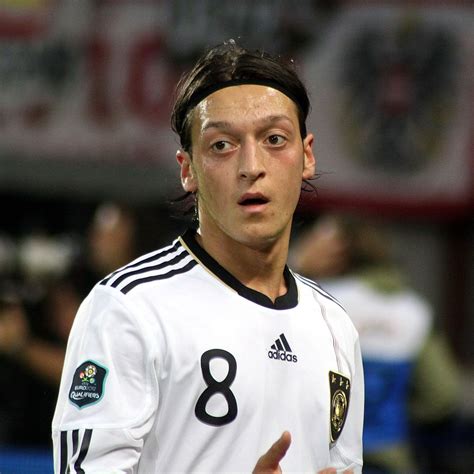 Mesut Özil Wikipédia