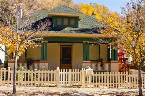 Arts And Crafts Bungalow House 1920s Craftsman Bungalow Exterior