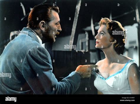 Mitchum Julie London Wonderful Country Hi Res Stock Photography And