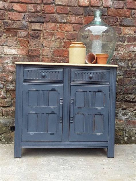 Navy blue kitchen cupboard paint. Navy blue cupboard with wooden top /kitchen cupboard ...