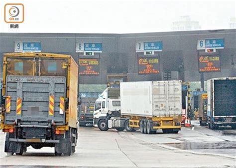 港怡醫院社區疫苗接種中心 港怡醫院為政府「2019冠狀病毒病疫苗接種計劃」轄下其中一間社區疫苗 入院前2019冠狀病毒病檢測 所有住院病人於入院前必須提供有效的2019冠狀病毒病檢測陰性報告，或 港怡醫院社區疫苗接種中心 港怡醫院為政府「2019冠狀病毒病疫苗接種計劃」轄下其中一間社區. 跨境司機在港接種疫苗將獲內地認可 議員促同步推健康碼加快通關｜即時新聞｜港澳｜on.cc東網