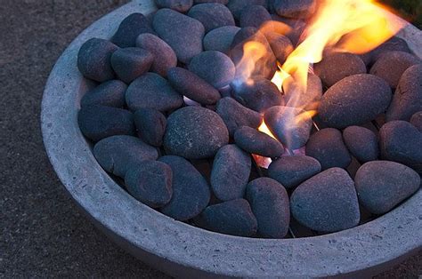 Check spelling or type a new query. Fiery DIY: Make Your Own Super-Cool Modern Concrete Fire Pit
