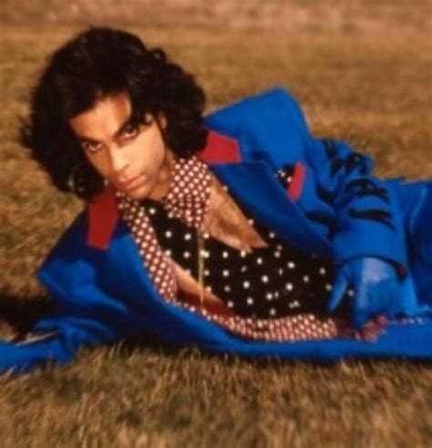Pin By 1sadefan 4life On Prince Rogers Nelson 1958 2016 Prince Rogers Nelson Roger Nelson Style