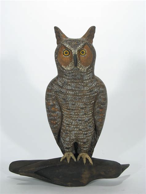 Jay Miles Great Horned Owl Decoy Mounted On His Prey A Crow Decoy