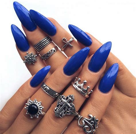 Pin By Enticing On Long Nails Blue Stiletto Nails Stiletto Nails