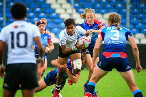 Book online now and save! HSBC World Rugby Women's Sevens - Clermont-Ferrand 2016