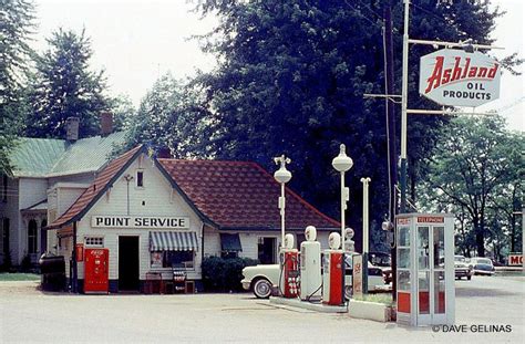 50 Wonderful Color Photographs That Show What Gas Stations Looked Like