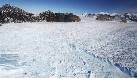 أمريكي يجتاز القطب الجنوبي وحيدا دون مساعدة
