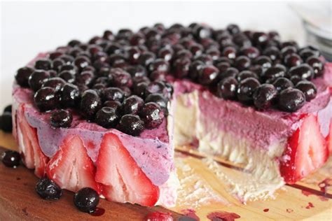 10 No Bake Raw Vegan Cakes That Are Perfect For Summer One Green Planet