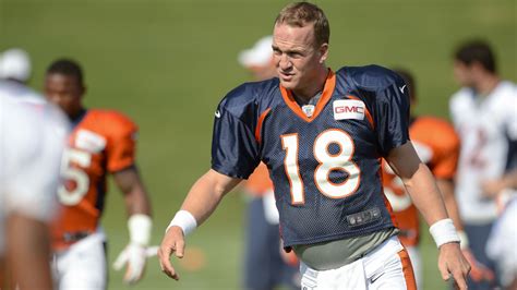 Watch Peyton Manning Dance Like A Total Dork To Rocky Top Sports