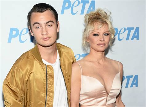Who Is Brandon Thomas Lee Tommy Lee Claims Son He Shares With Pamela