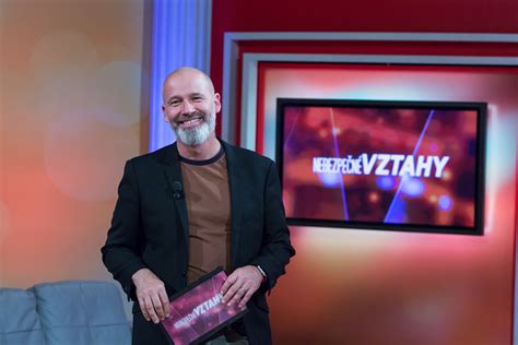 Pořad nabízí divákům pohled do soukromí lidí, kteří si prožili neobyčejné příběhy. Nebezpečné vztahy | Barrandov.tv