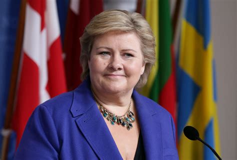 Statsminister i norge og partileder i høyre. EuroPride 2014: Norwegian Prime Minister Erna Solberg ...