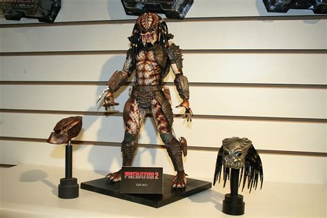 Toy Fair 2011 Coverage - NECA: Predators - Parry Game Preserve