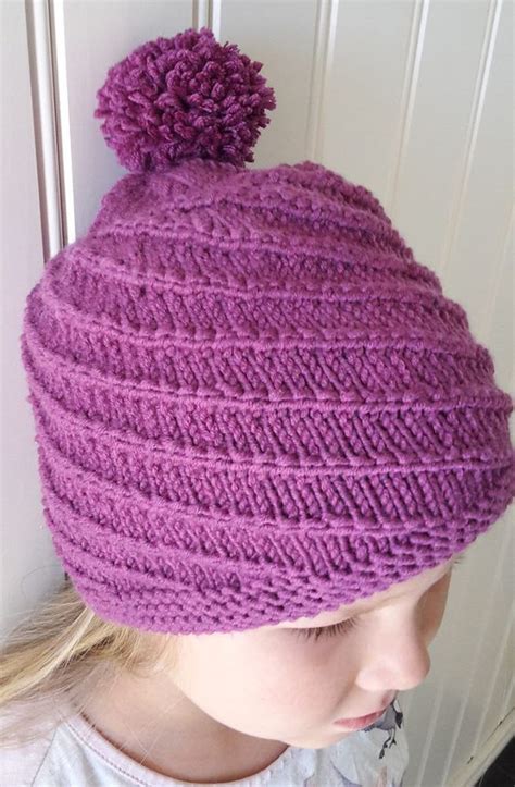 Free Knitting Pattern For Swirl And Twirl Hat Easy Hat With A Spiral
