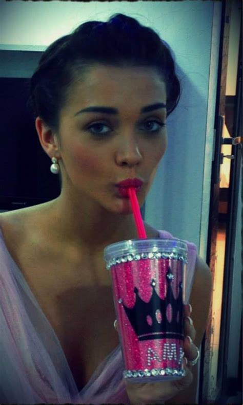 Filmee Club Twitter Pics From Amy Jackson