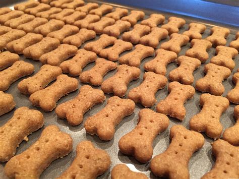 Easy Peanut Butter Bones Treats For Small Dogs Recipes