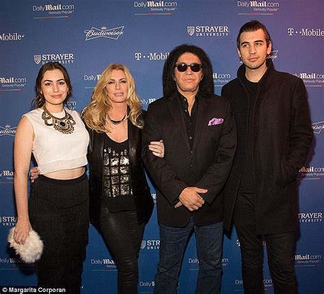 How Gene Simmons Daughter Sophie Transformed Her Bikini Body Daily Mail Online
