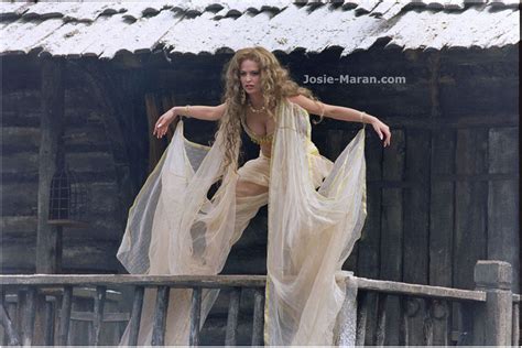 Josie Maran As Marishka In Van Helsing Vampire Bride Female