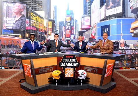 New york universities steinhardt's department of music and performing arts was founded in 1925 and merged with the nyc music college in 1968. ESPN's 'College GameDay' rolls into Times Square with team effort - NewscastStudio