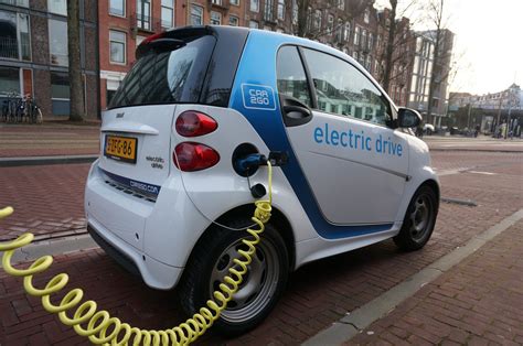 Student Built Zem Car Cleans Air While Driving Reducing Carbon Emission