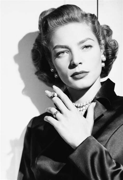 Lauren Bacall Lauren Bacall Mystique Old Hollywood Joan Classic Style Glamour Black And