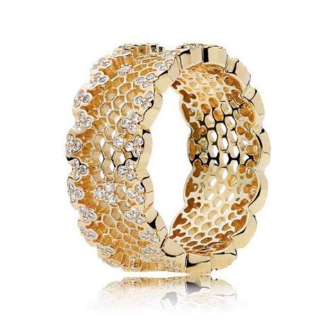 Honeycomb Lace Ring No Fade 18k Gold Plating Large Pave Stones Etsy Canada Bague Dentelle