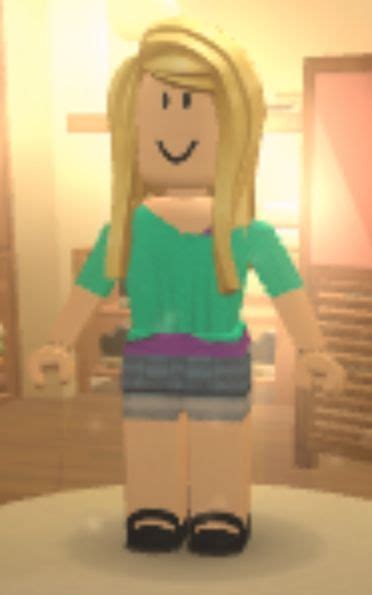 Roblox Noob Girl Thicc