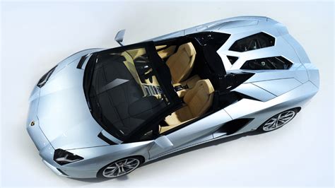 Lamborghini Avendator Roadster Goes Topless For 445 300