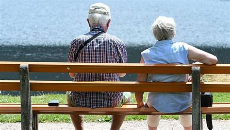 Ältere Menschen werden oft benachteiligt | Sozialverband VdK Deutschland e.V.